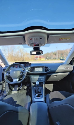 Peugeot 308 cena 46500 przebieg: 139000, rok produkcji 2017 z Siewierz małe 301